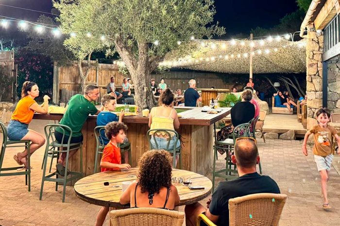 Kevano Plage Campsite, 4 star Pianottoli Caldarello Terrace bar