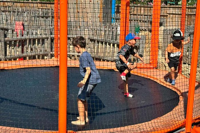 Kevano Plage Campsite, 4 star Pianottoli Caldarello Trampoline