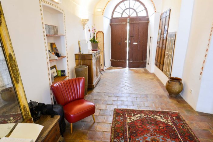 Palazzu Pigna Guest Hotel Pigna Village the entrance