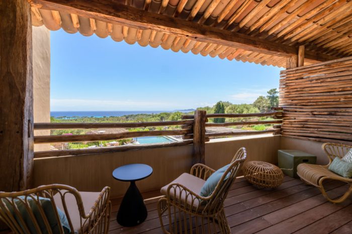 Les Bergeries de Palombaggia Hotel - Panoramic bedroom balcony