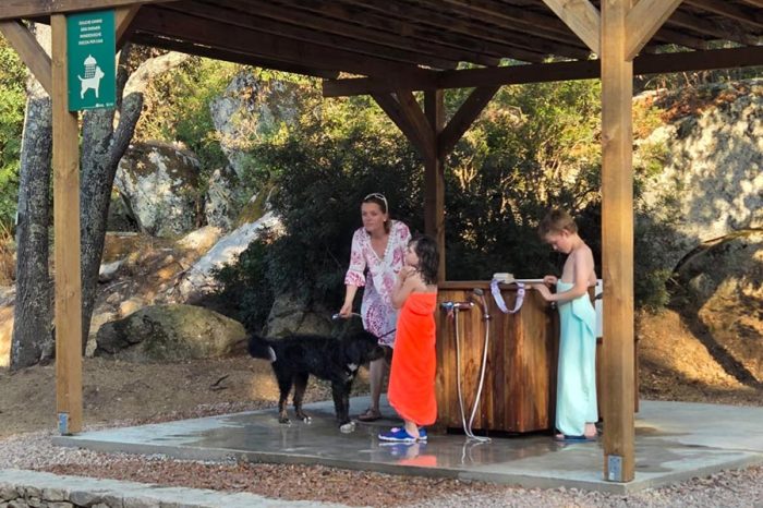 La Vetta Holiday Village Campsite 4-star Dog shower